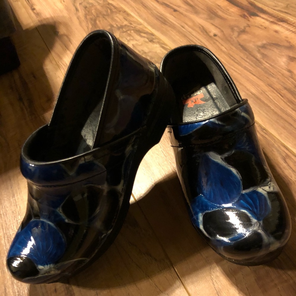 Dansko size 39